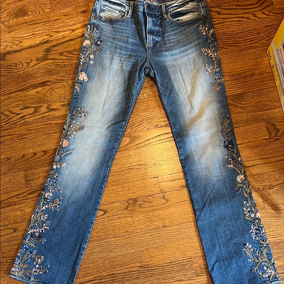 DRIFTWOOD Classic Fit Jeans with peach Floral Embroidery, EUC, 30 - Picture 2 of 12